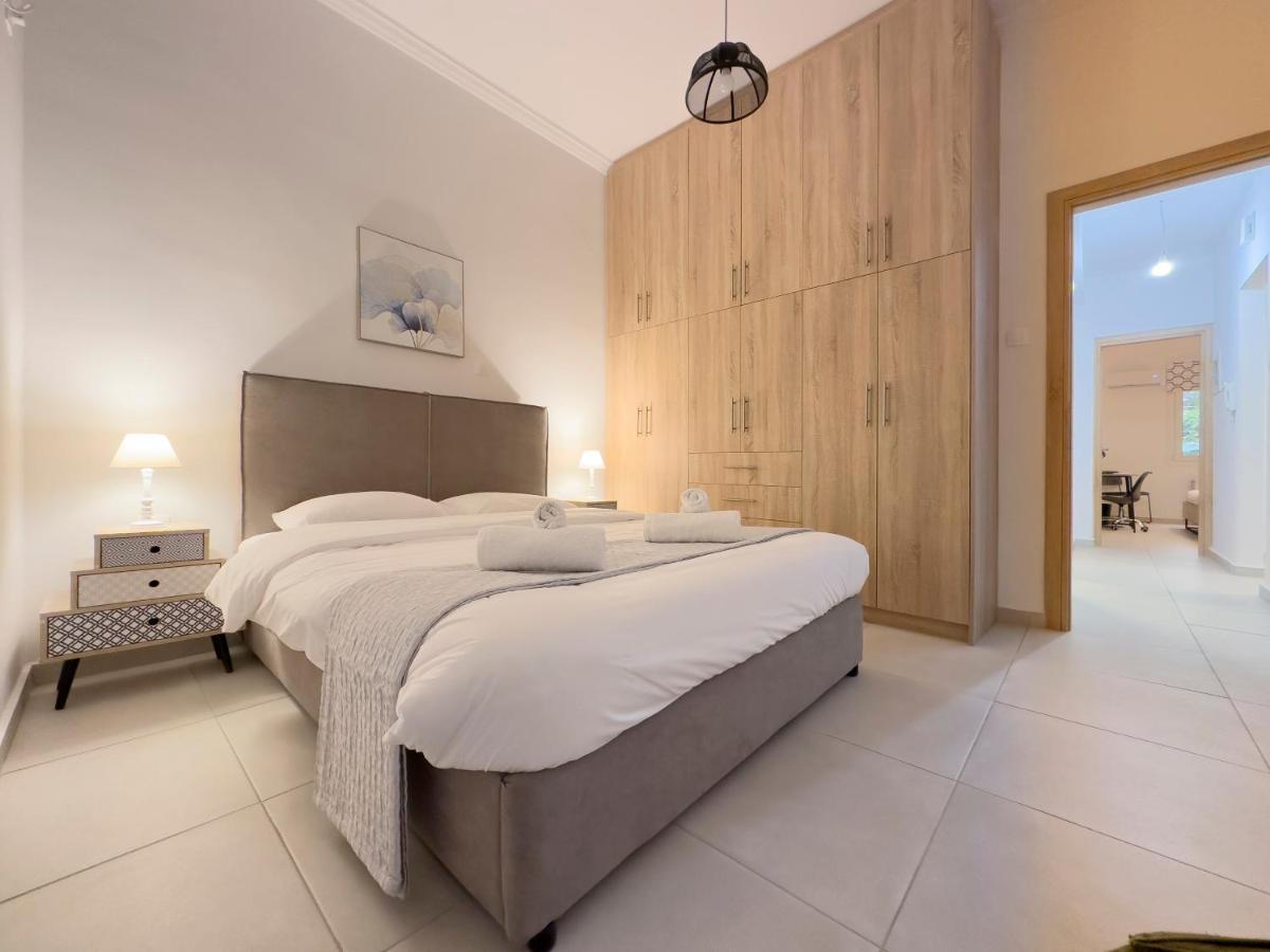 Ferienwohnung Aventura Comfortable 90Sqm Apt In Kato Patisia Athen Exterior foto