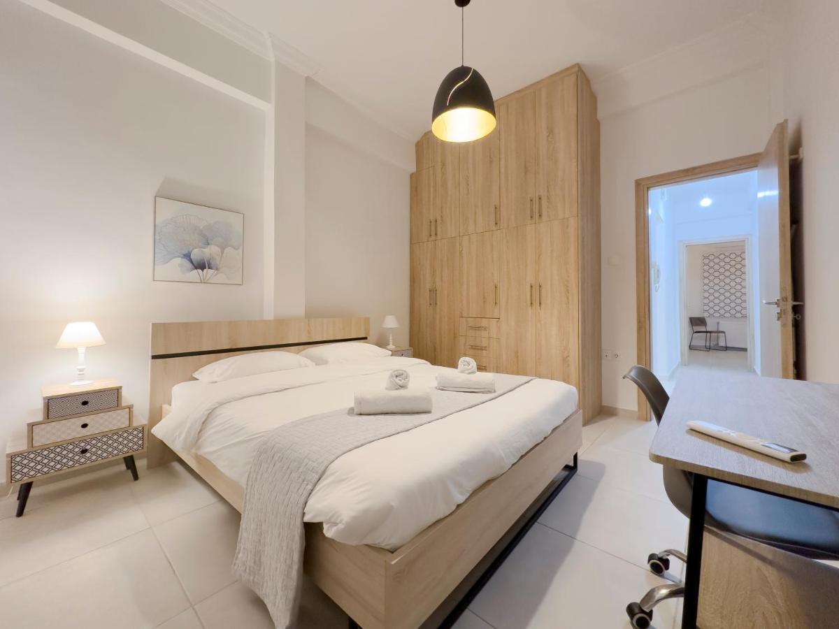Ferienwohnung Aventura Comfortable 90Sqm Apt In Kato Patisia Athen Exterior foto