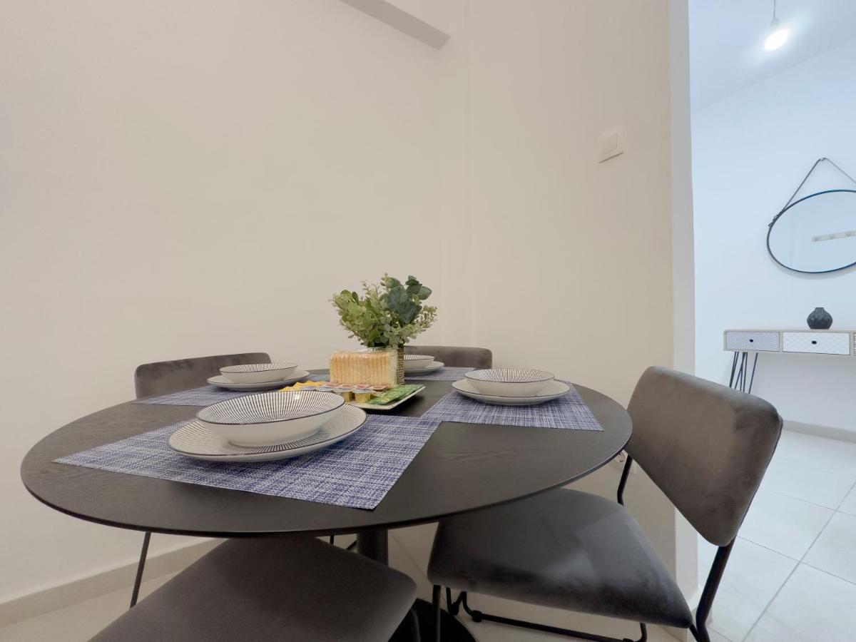 Ferienwohnung Aventura Comfortable 90Sqm Apt In Kato Patisia Athen Exterior foto